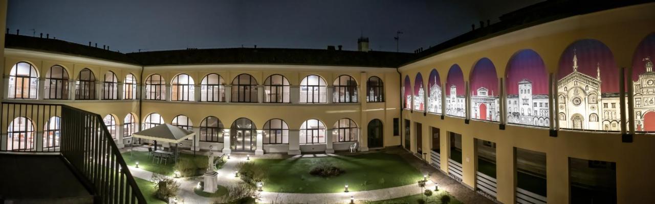 Callme Crema - Struttura In Centro Storico Exteriör bild